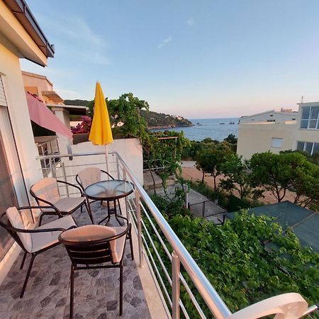 Apartments Marina ウトイェハ エクステリア 写真