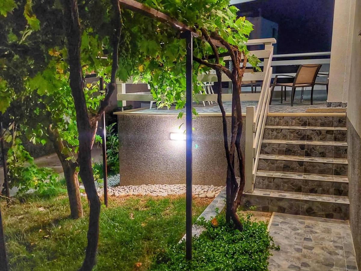 Apartments Marina ウトイェハ エクステリア 写真