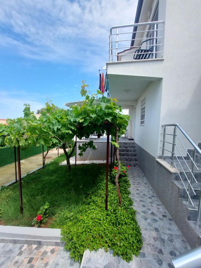 Apartments Marina ウトイェハ エクステリア 写真